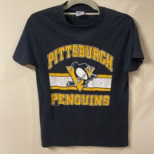 Vintage Pittsburgh Penguins tee